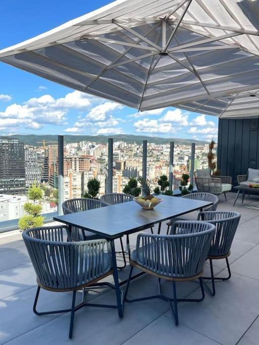Luxury Penthouse Prishtina Apartman Pristina Kültér fotó